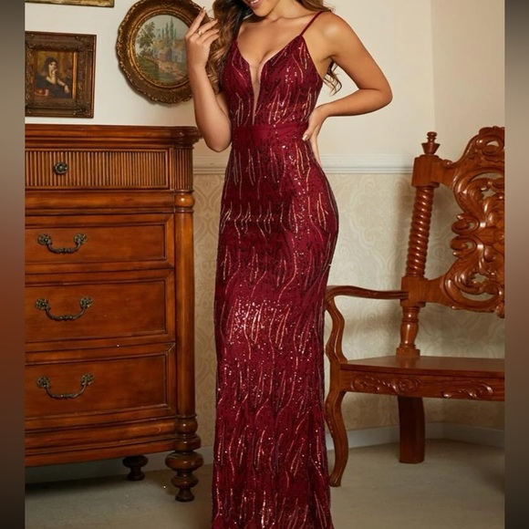 Luxe mesh insert mermaid hem sequins party formal prom gown dress - Picture 2 of 8